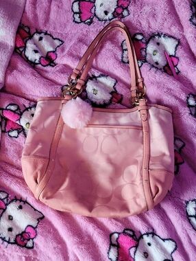 Vintage Coach Ombre Pink Tote Bag With Gold Chains